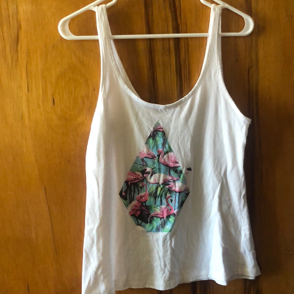 Volcom tank